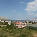 Apartman By The Sea Pag - 6494 *